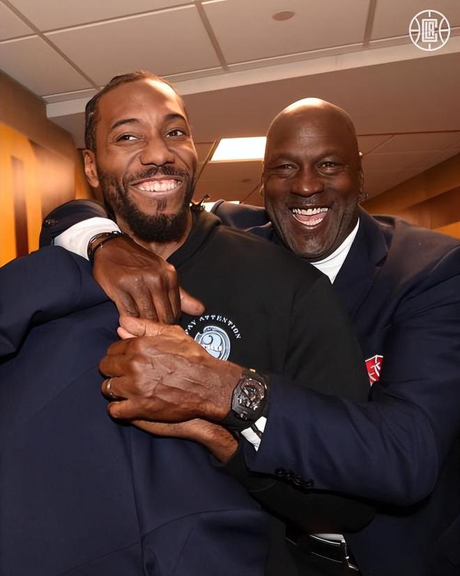 106球超越内马尔，莱万独占巴萨队史射手榜第18位（莱万以106球超越内马尔，升至巴萨队史射手榜第18位）