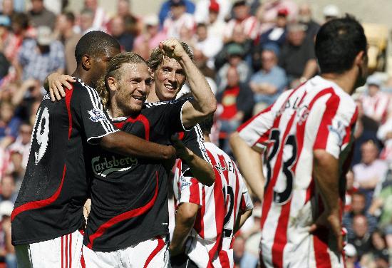 打入制胜球，达尼洛成历史首位两夺欧冠+两夺解放者杯的球员（达尼洛打进绝杀，史上首位欧冠与解放者杯均双冠的球员）