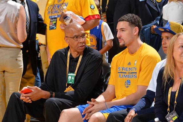 射正率暴跌+机会锐减！TA解析：萨拉赫进攻数据显著下滑（TA解读：萨拉赫进攻数据显著回落，射正率骤降且机会创造锐减）